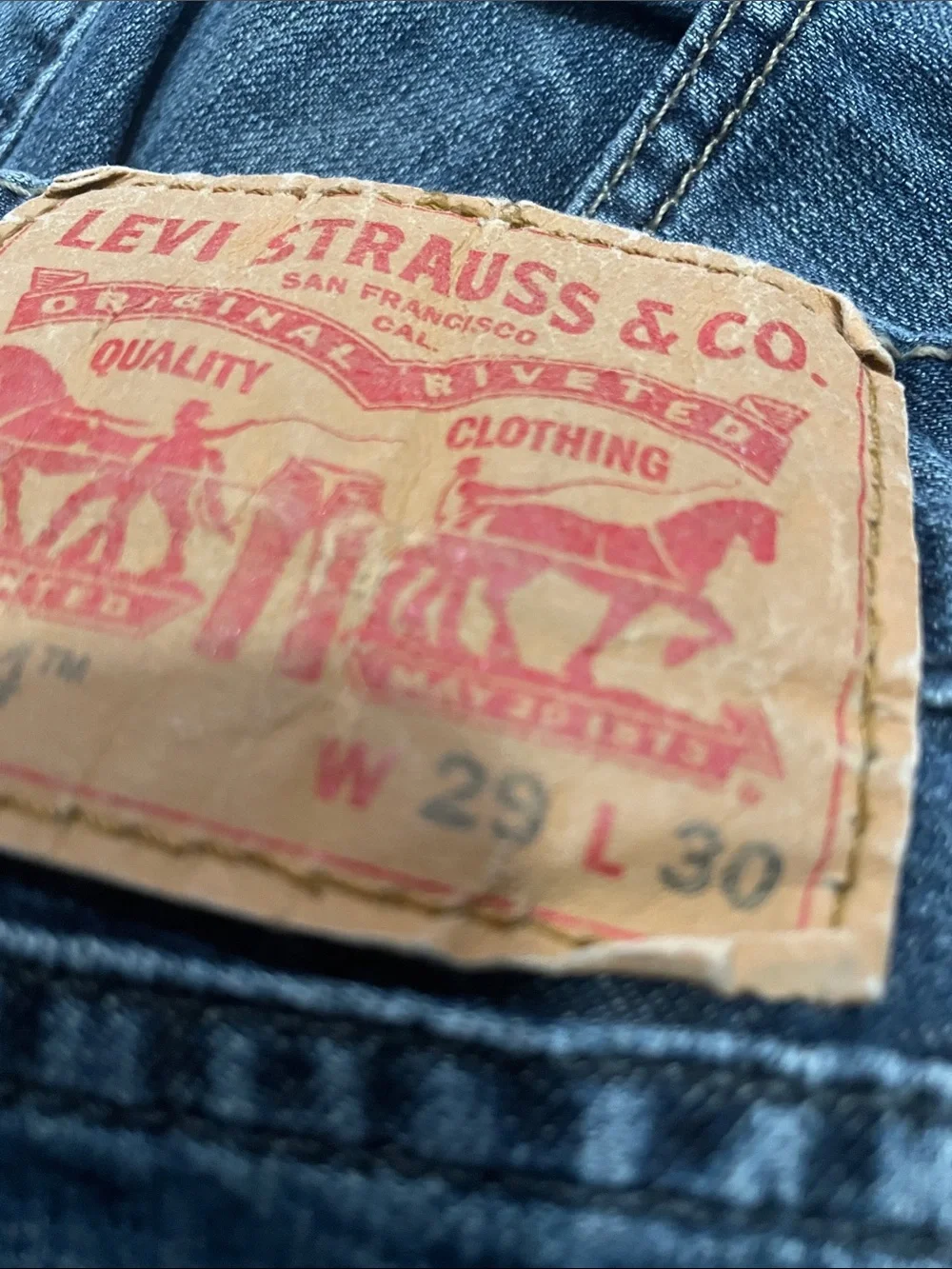 Levi's Men's Faded Blue Straight Jeans